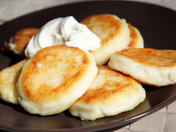 Сырники из мягкого творога без манки на сковороде