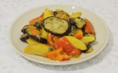 Аджапсандали с картошкой и баклажанами