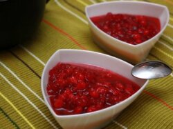 Брусничное варенье с лимоном в мультиварке