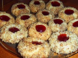 Песочное печенье с вареньем по-домашнему