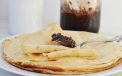 Блины на сыворотке с содой без яиц