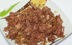 Тушенка из свиной головы со специями