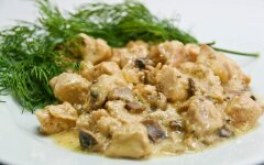 Сметанный соус с грибами и цветной капустой