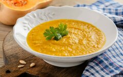 Тыквенный суп-пюре с курицей и картофелем