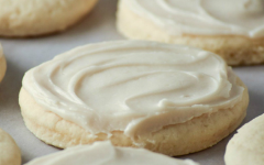 Сахарное печенье с миндалем в глазури