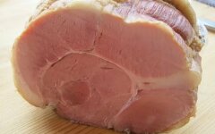 Ветчина домашняя из свиного окорока