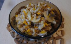 Перловка с куриным филе и грибами в мультиварке