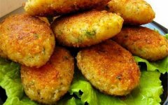 Сочные котлеты из фарша с капустой на сковороде