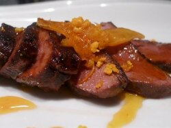 Утка с апельсиновым соусом по-французски