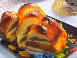 Творожный кекс с джемом и абрикосами