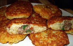 Белорусские колдуны с фаршем в бульоне