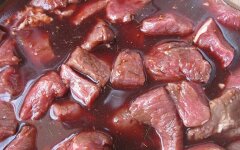 Маринад из гранатового сока с медом для шашлыка