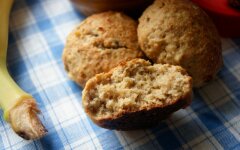 Печенье из овсяной муки с бананами и сухофруктами