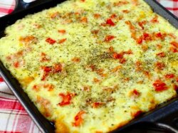 Печеный сыр с помидорами к завтраку