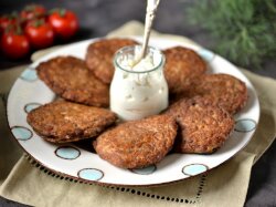 Оладьи из куриной печени на кефире с поджаркой