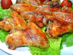 Пикантные крылышки для запекания в рукаве