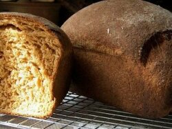 Ржано-пшеничный хлеб на дрожжах в духовке