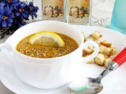 Морковный суп с белой фасолью и чесноком