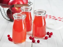Ягодный морс с яблоками