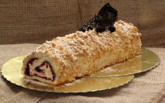 Ореховый рулет из безе от Энди Шефа