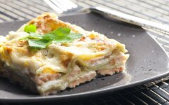 Лазанья с филе лосося и творогом