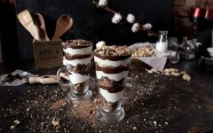 Шоколадное парфе с ореховым муссом