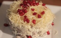 Слоеный салат с языком «Капли страсти»