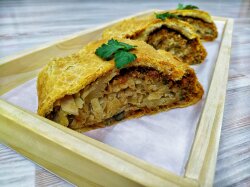 Рулет с квашеной капустой в духовке