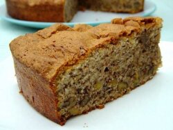 Пирог с грецкими орехами на молоке