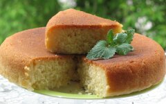 Классический манник на кефире к чаю