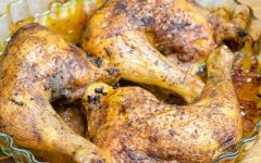 Запеченные куриные окорочка с тимьяном в микроволновке