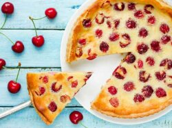 Вишневый клафути с ликером