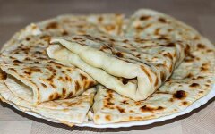 Кутабы с картофельной и тыквенной начинками
