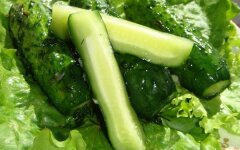 Домашние огурцы сухого посола