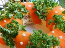 Салат «Рождественский» с ветчиной