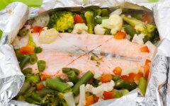 Кета с мексиканской смесью в фольге