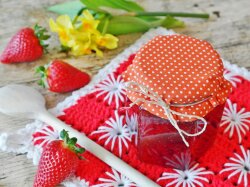 Варенье пятиминутка из клубники с ванилью