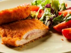 Запеченные котлеты  «Кордон Блю» с сыром