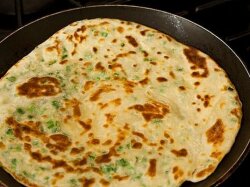 Питы с зеленым луком