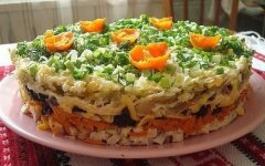 Слоеный салат с куриной печенью, морковью и яйцом, рецепт с фото и видео
