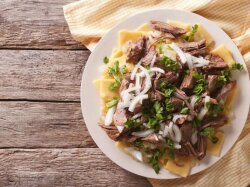 Бешбармак из свинины с домашней лапшой