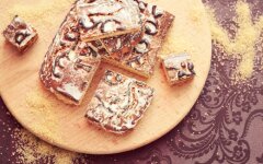 Тульские пряники с начинкой в сахарной глазури