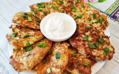 Оладьи из капусты с сыром