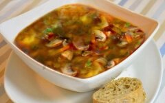 Постная грибная солянка с лимончиком