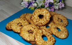 Песочные кольца с орехами