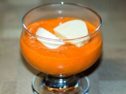 Крем из сладкого перца с сыром моцарелла