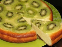 Запеканка с творогом и киви в мультиварке