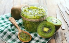 Изумрудное варенье из киви с бананом