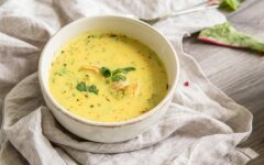 Чихиртма из куриного филе с шафраном