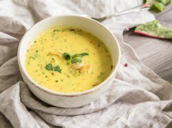 Чихиртма из куриного филе с шафраном